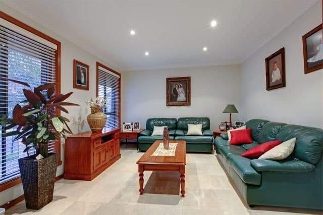 1 San Leandro Drive, RESERVOIR VIC 3073, Reservoir - Thumbnail 6