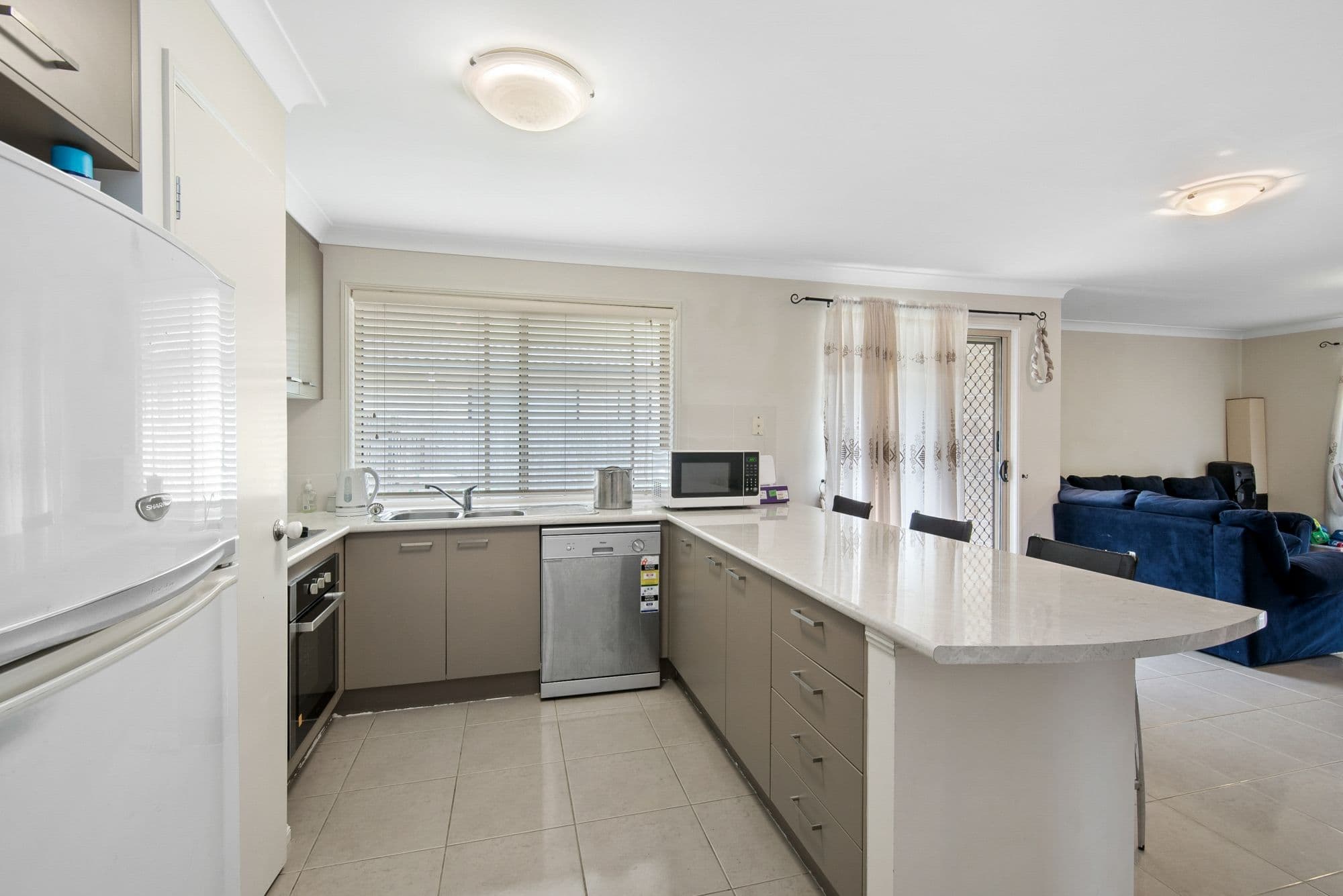 53 Shayne Avenue, Deception Bay QLD 4508, Deception Bay - Thumbnail 3