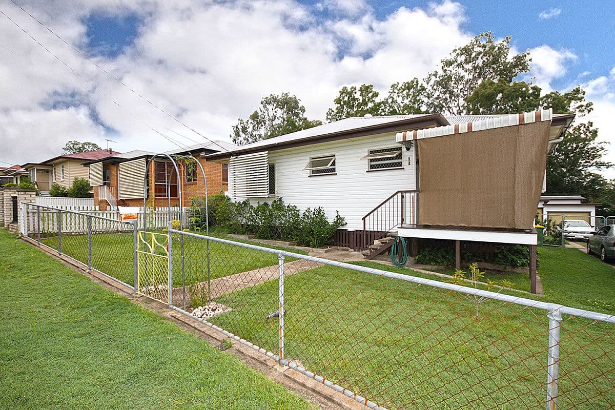 3 Gilmore Street, Leichhardt QLD 4305, Leichhardt - Image 1