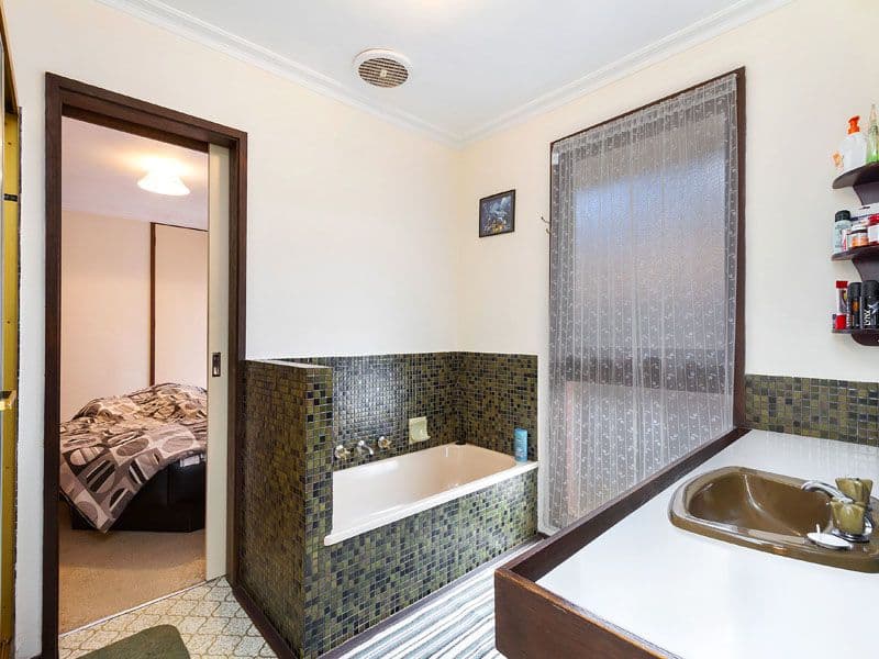 230 Spring Road, DINGLEY VILLAGE VIC 3172, Dingley Village - Thumbnail 5