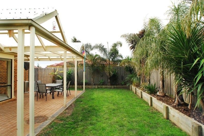 10 Newhaven Drive, BERWICK VIC 3806, Berwick - Thumbnail 8