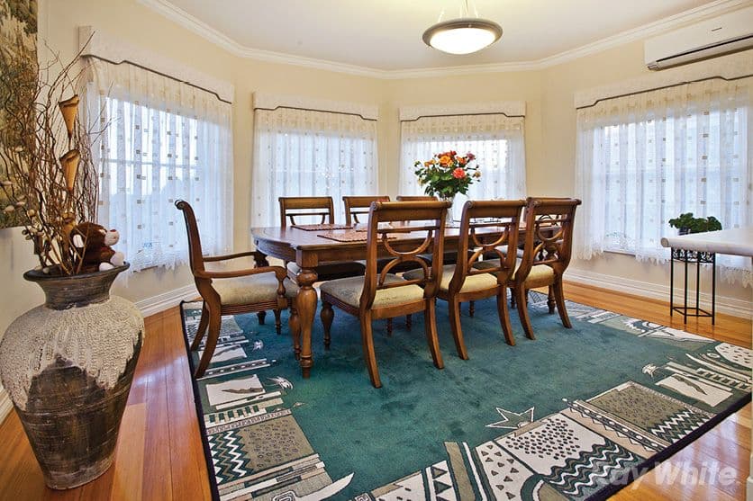53 Lawson Way, ENDEAVOUR HILLS VIC 3802, Endeavour Hills - Thumbnail 3