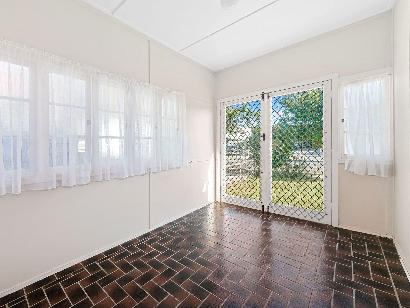 251 Earnshaw Road, Northgate QLD 4013, Northgate - Thumbnail 5