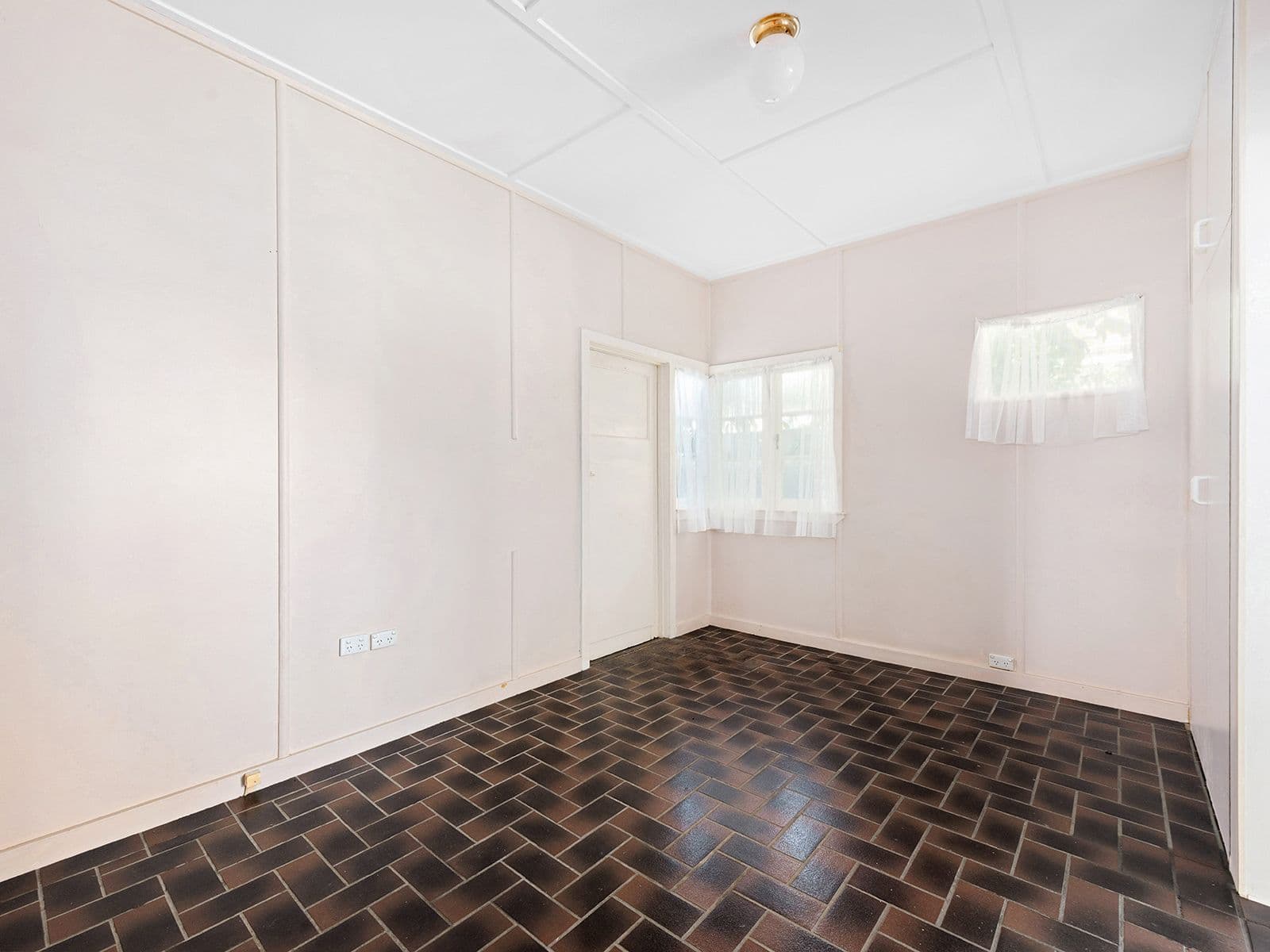 251 Earnshaw Road, Northgate QLD 4013, Northgate - Thumbnail 6