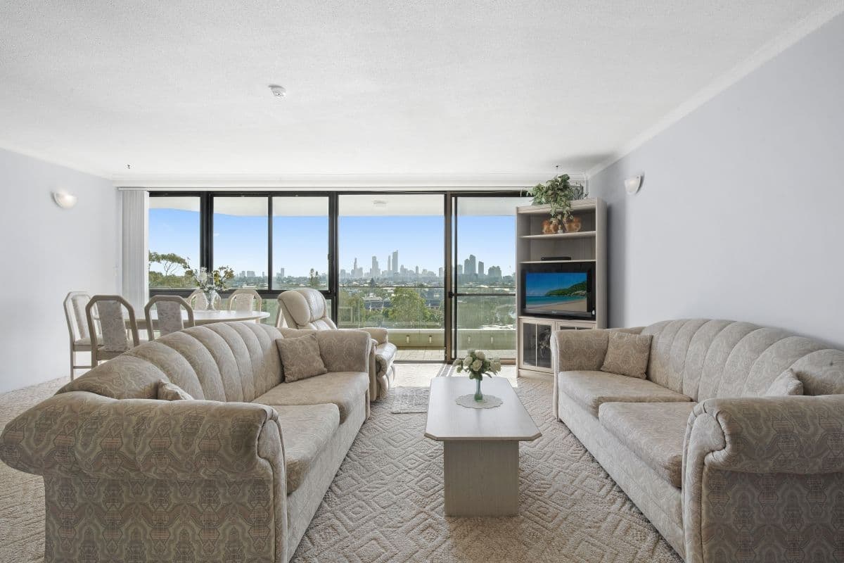 54 Hooker Boulevard, Mermaid Waters QLD 4218, Mermaid Waters - Thumbnail 4