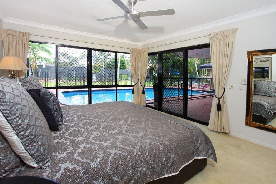 5 Mcilwraith Avenue, SORRENTO QLD 4217, Sorrento - Thumbnail 6