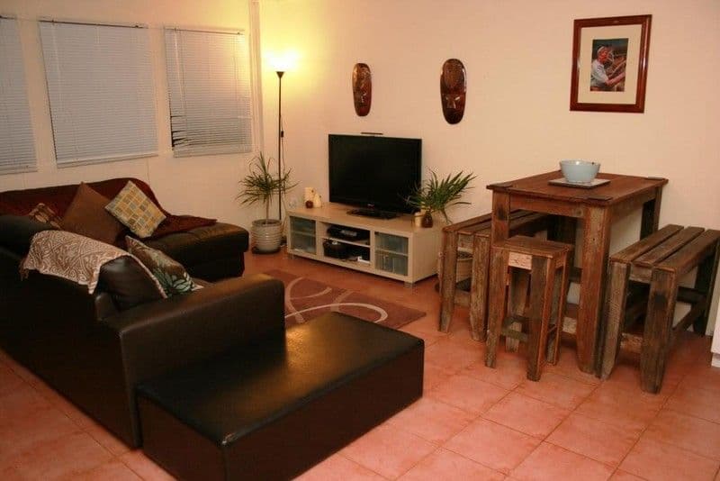 3 Miami Key, BROADBEACH QLD 4218, Broadbeach Waters - Thumbnail 3