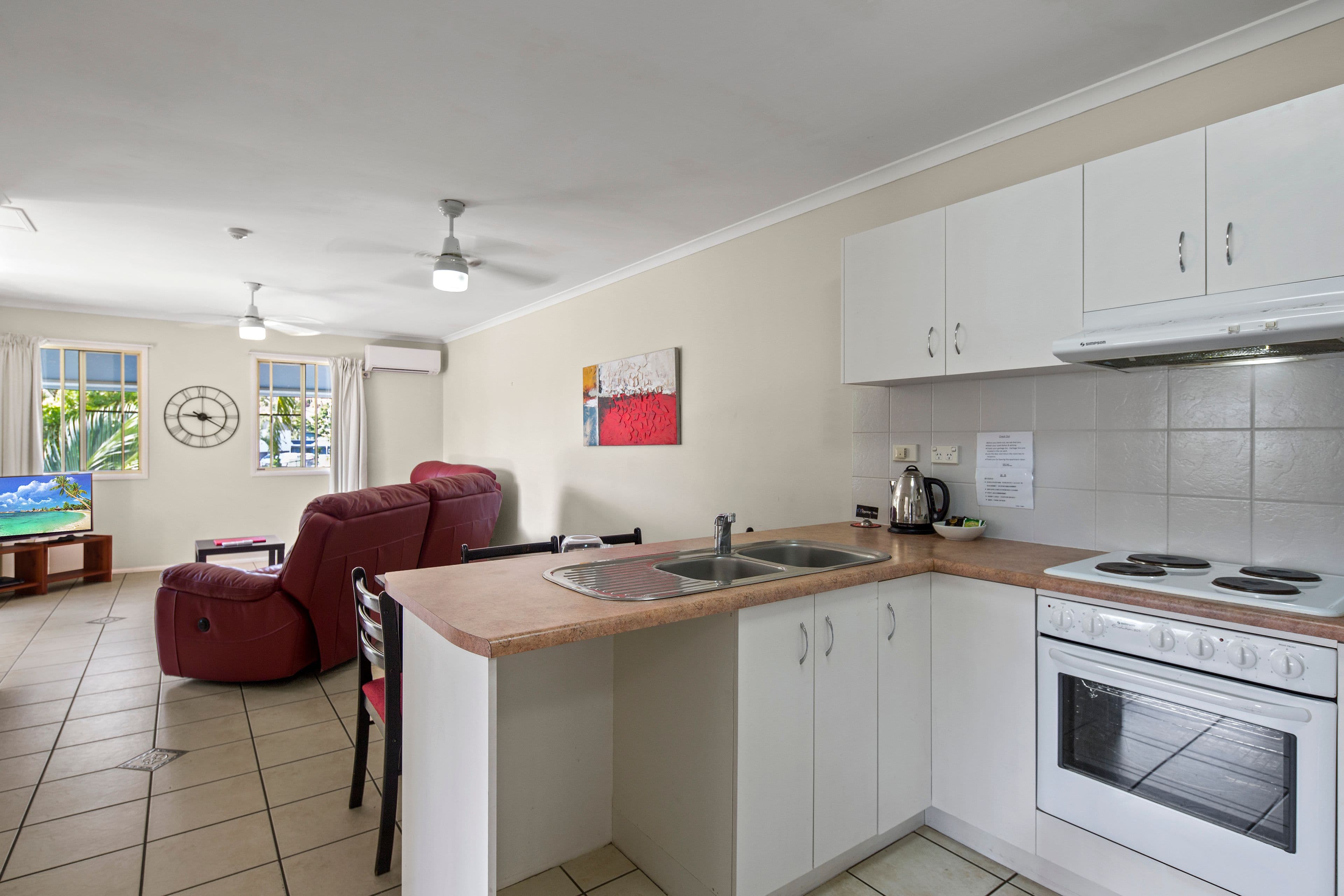 22 Airlie Crescent, Airlie Beach QLD 4802, Airlie Beach - Thumbnail 2