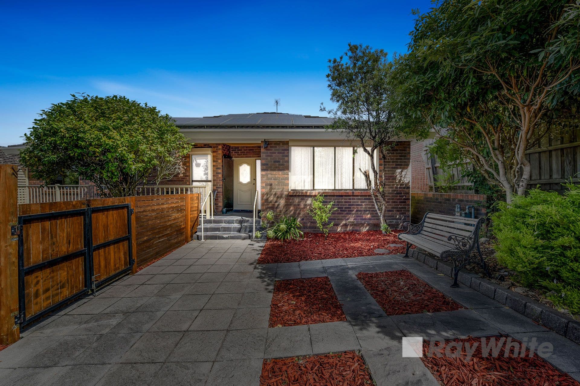 26 John Edgcumbe Way, Endeavour Hills VIC 3802, Endeavour Hills - Thumbnail 2