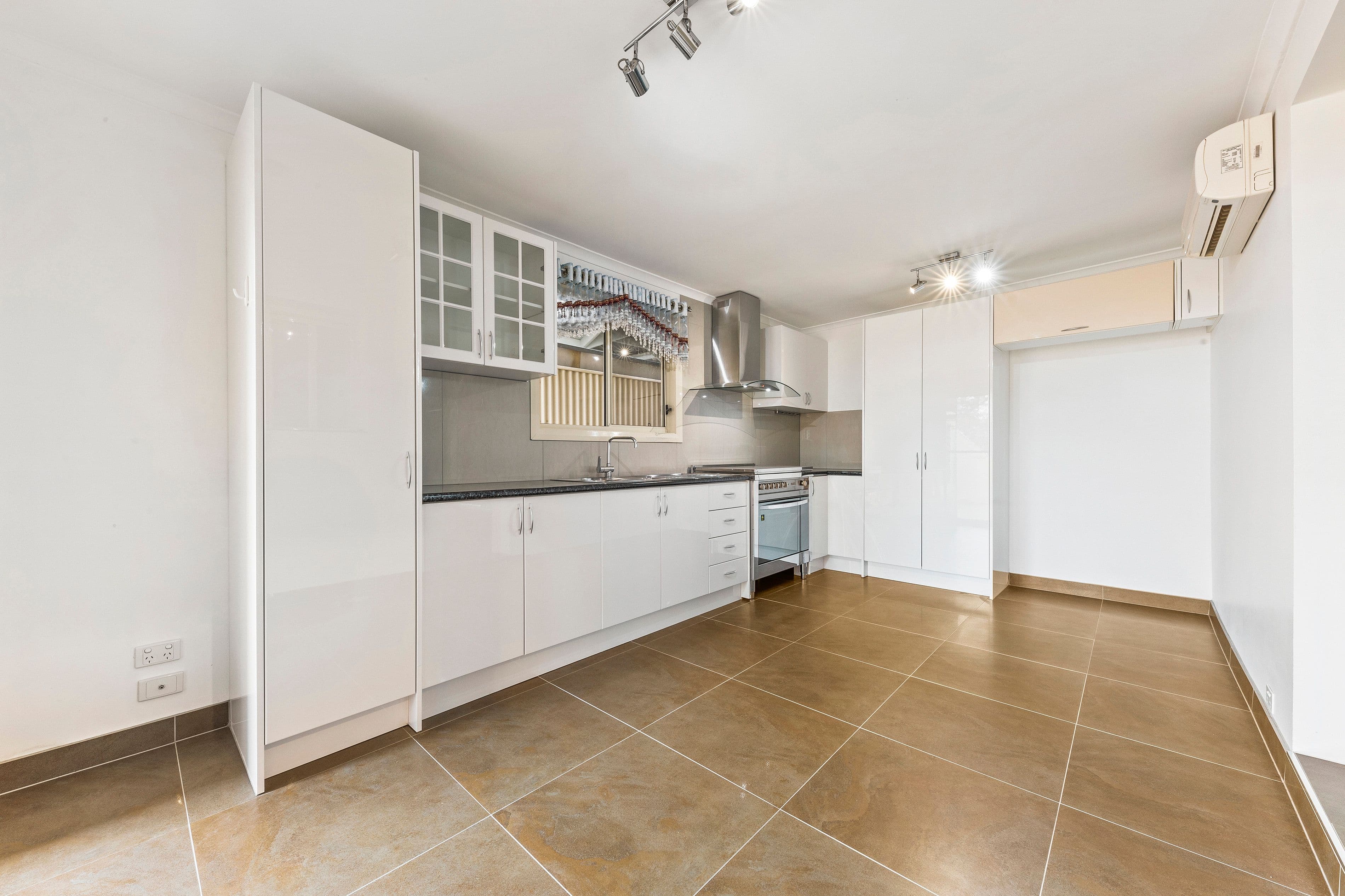 46 Whittington Street, Enfield SA 5085, Enfield - Thumbnail 5