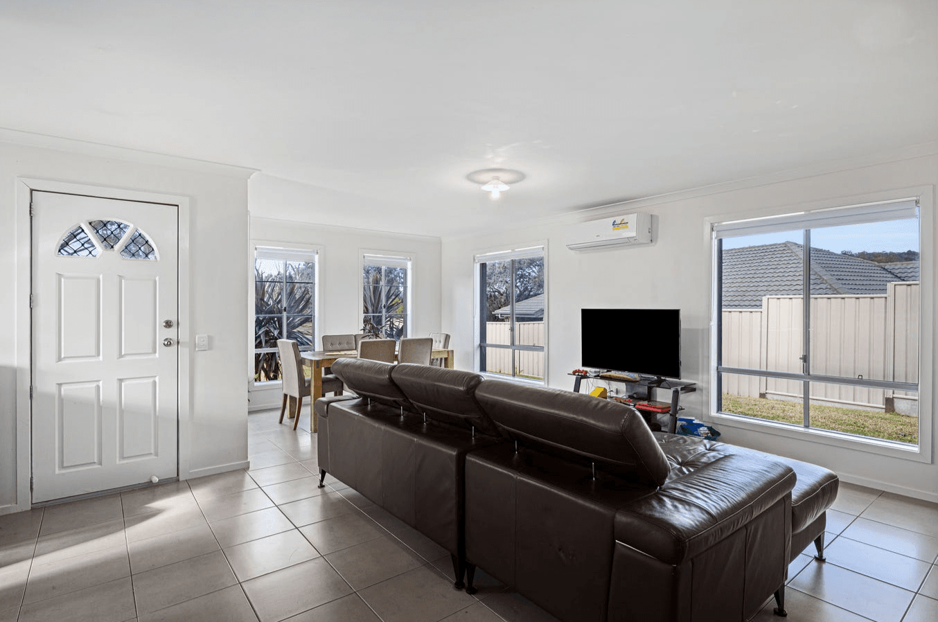 39 Kendall Drive, Hamilton Valley NSW 2641, Hamilton Valley - Thumbnail 4