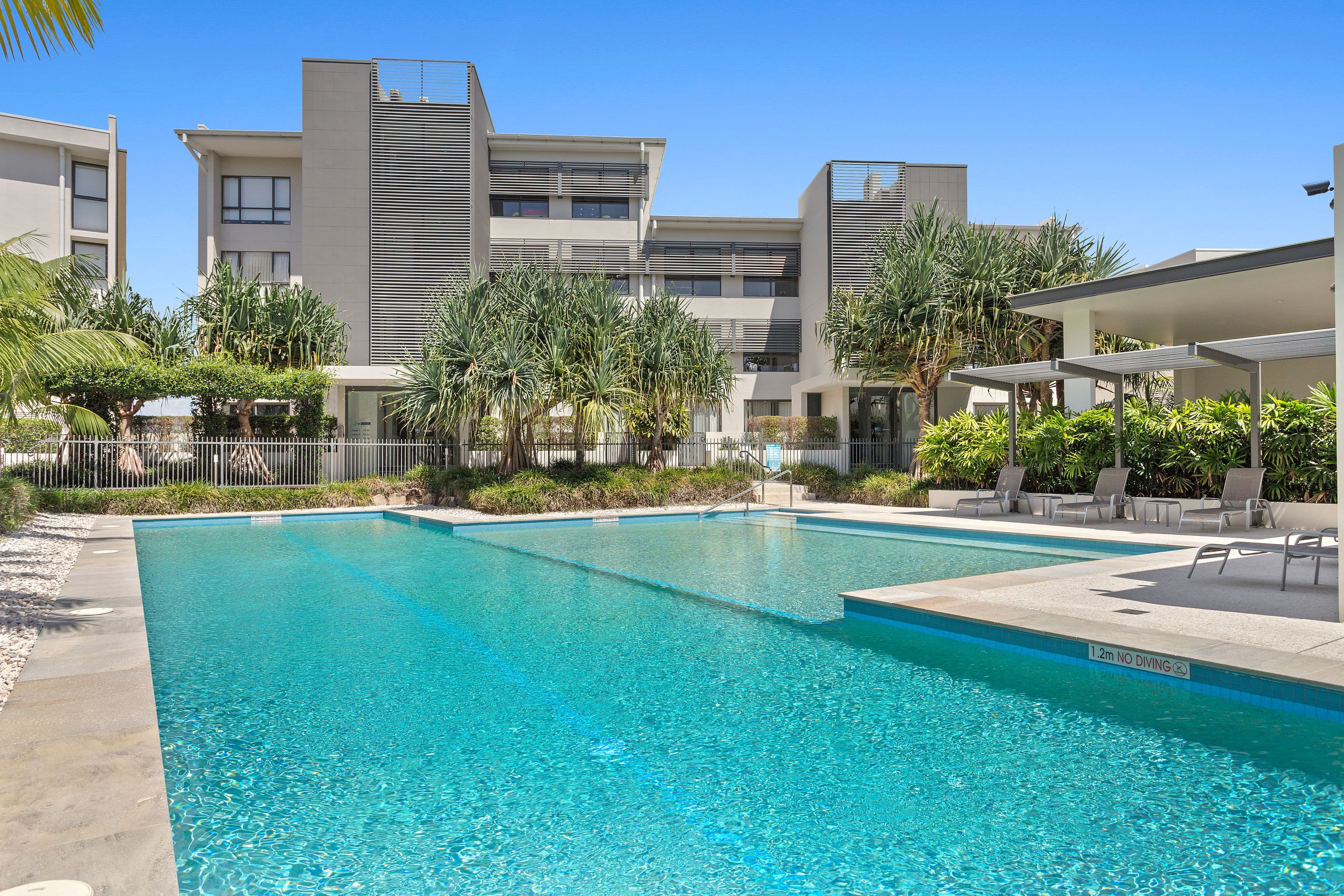 9 Moores Crescent, Varsity Lakes QLD 4227, Varsity Lakes - Thumbnail 8