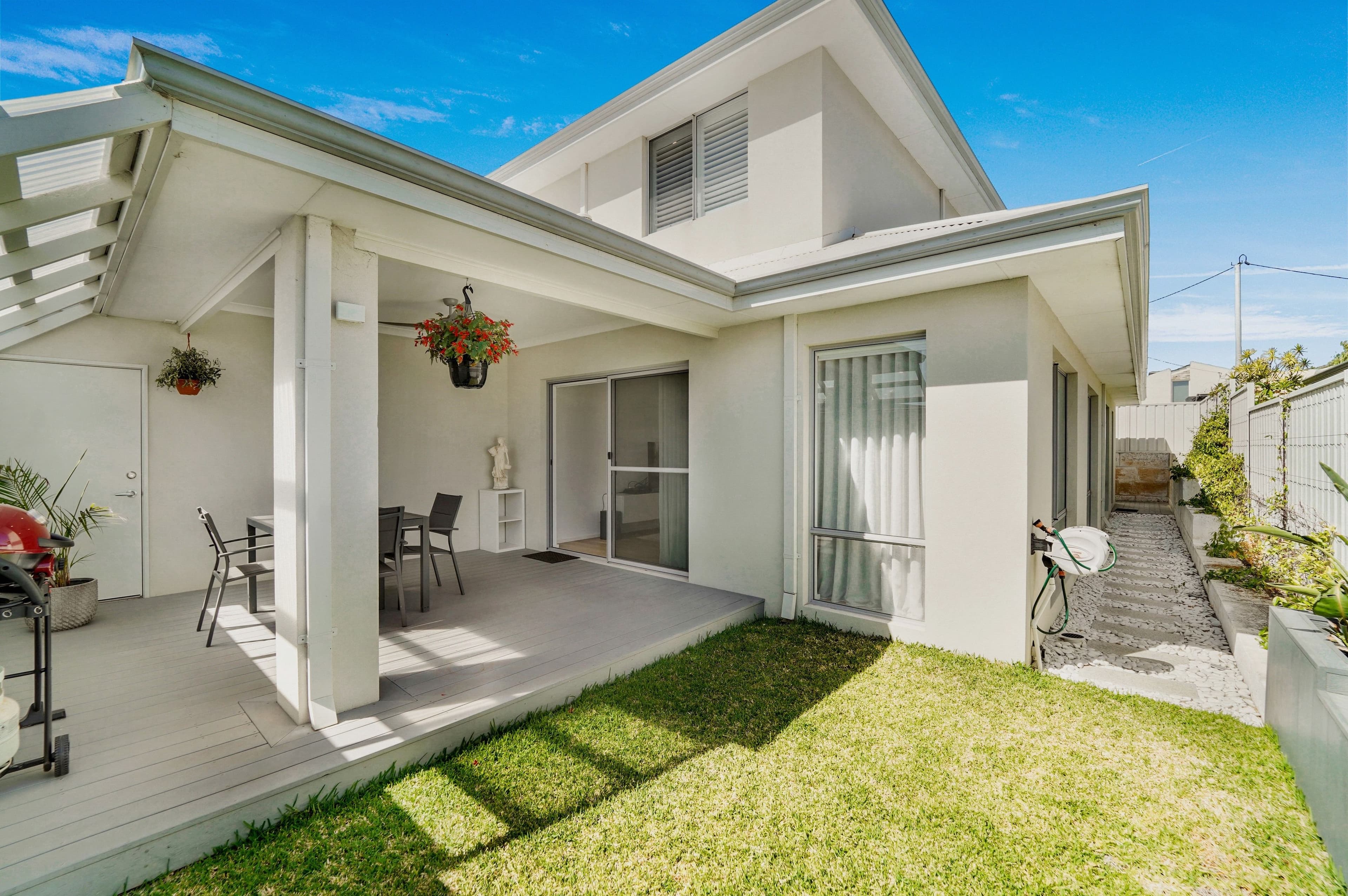 76 Tifera Circle, Kallaroo WA 6025, Kallaroo - Thumbnail 2