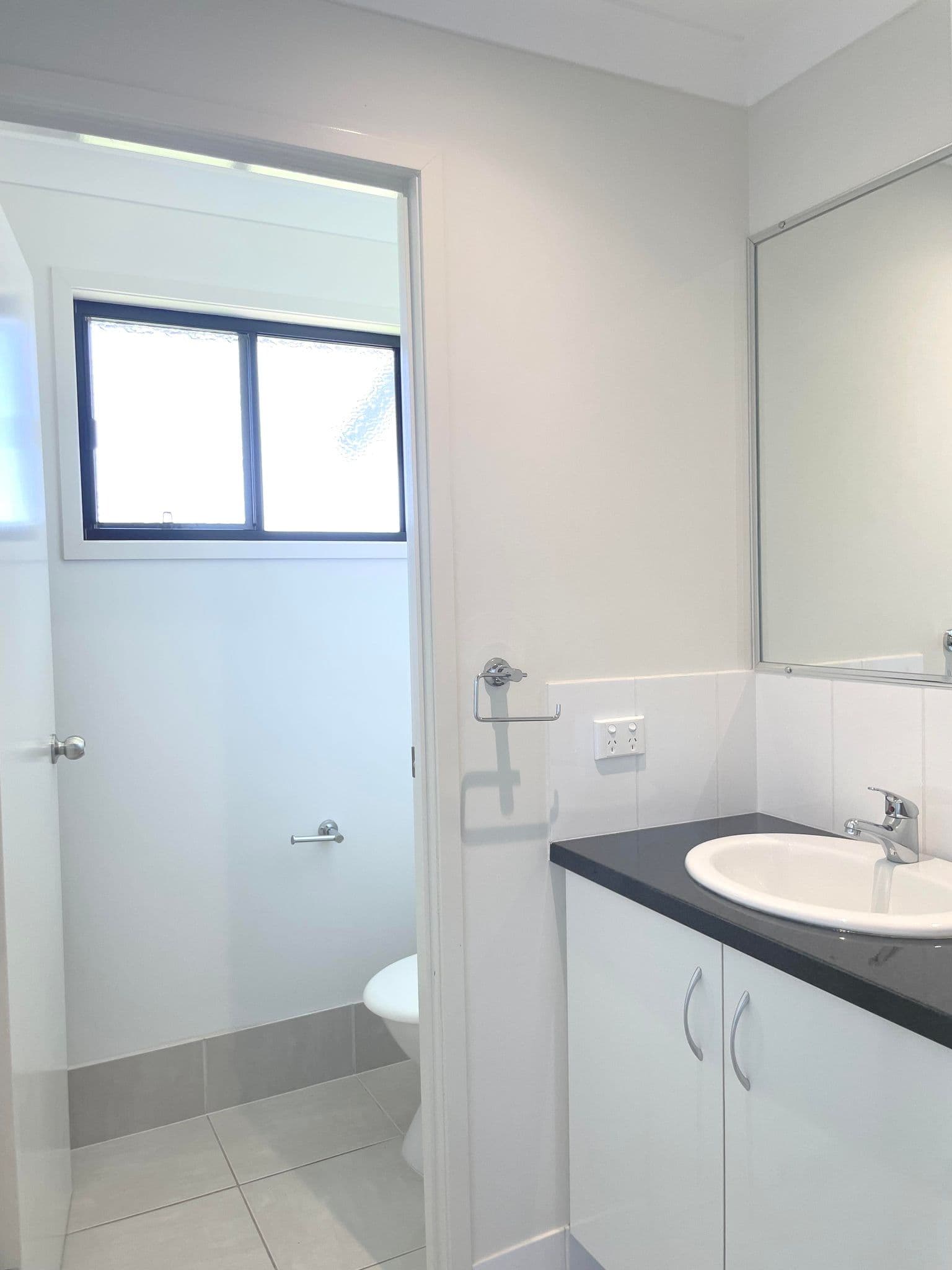 15 Easton Street, Emerald QLD 4720, Emerald - Thumbnail 8
