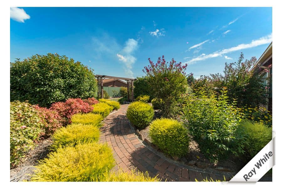 35 Pankhurst Crescent, GILMORE ACT 2905, Gilmore - Thumbnail 8
