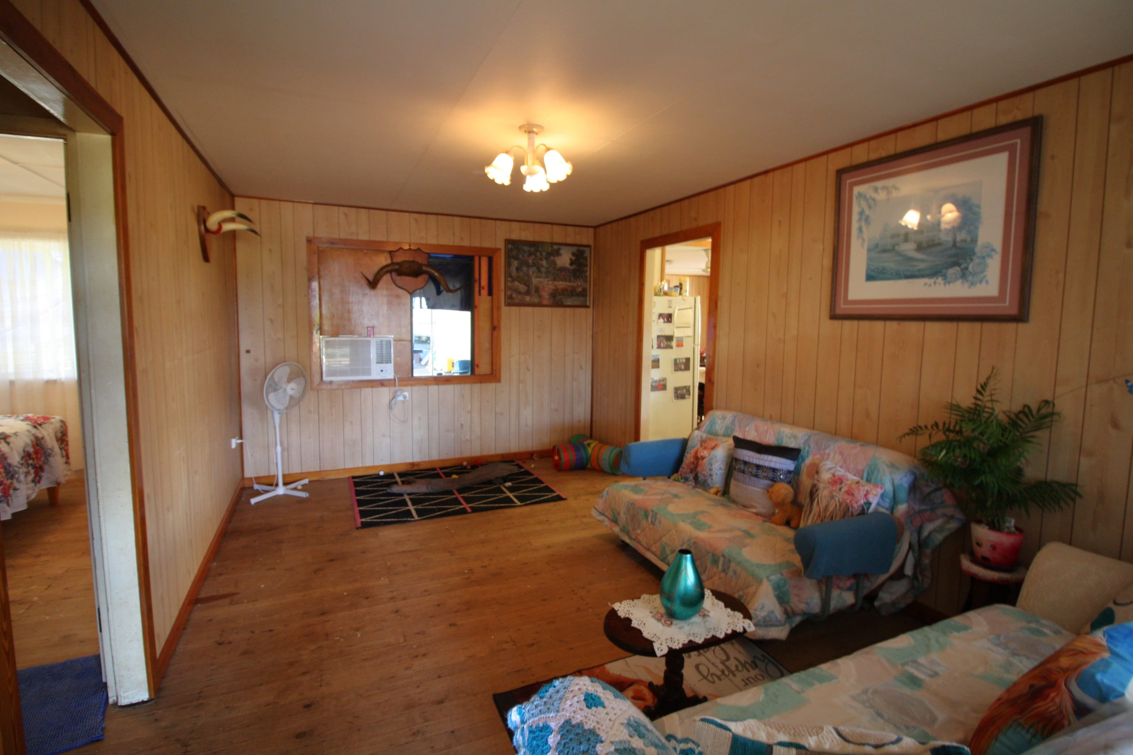 22 Mackay Street, Pentland QLD 4816, Pentland - Thumbnail 6