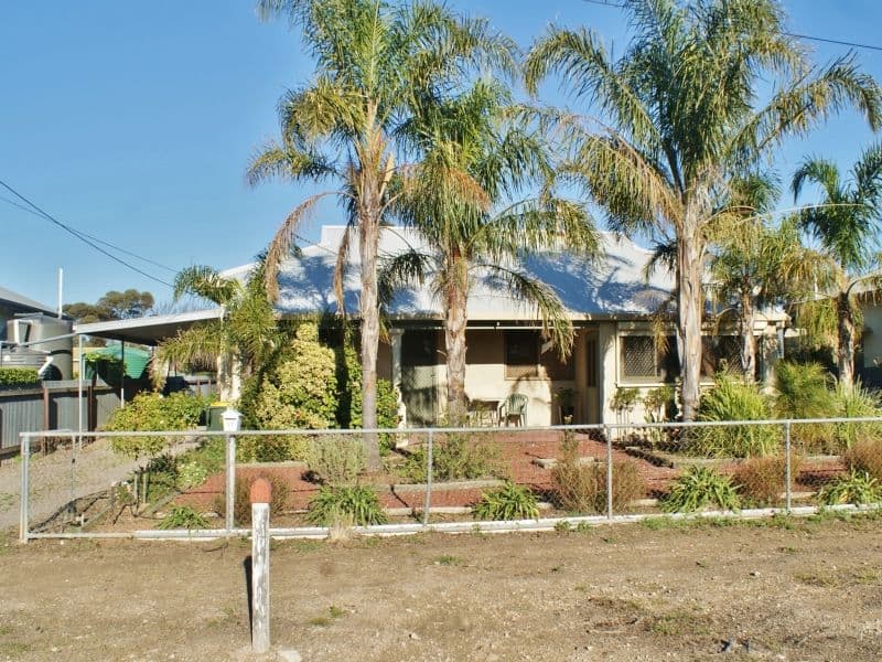 17 Upton Street, TAILEM BEND SA 5260, Tailem Bend - Image 1