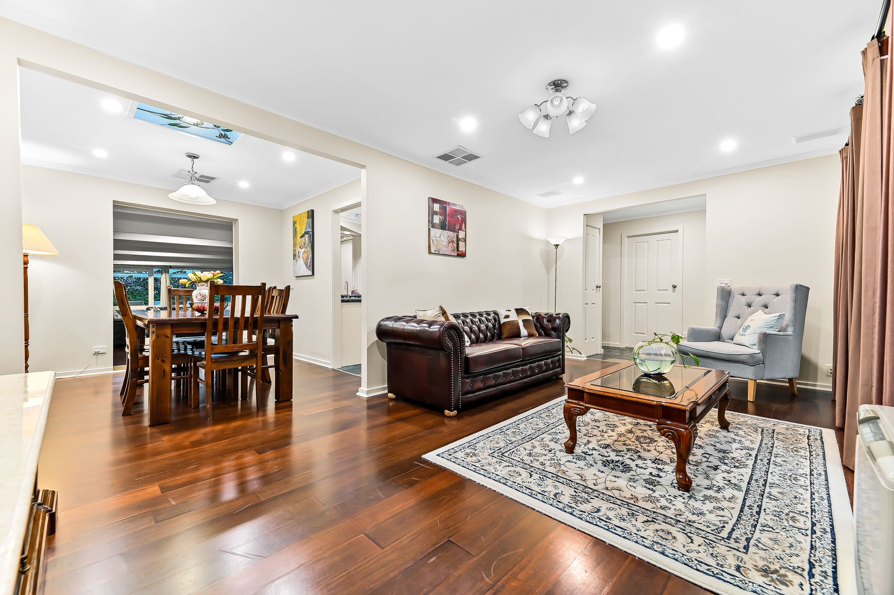 6 Marykirk Drive, Wheelers Hill VIC 3150, Wheelers Hill - Thumbnail 2