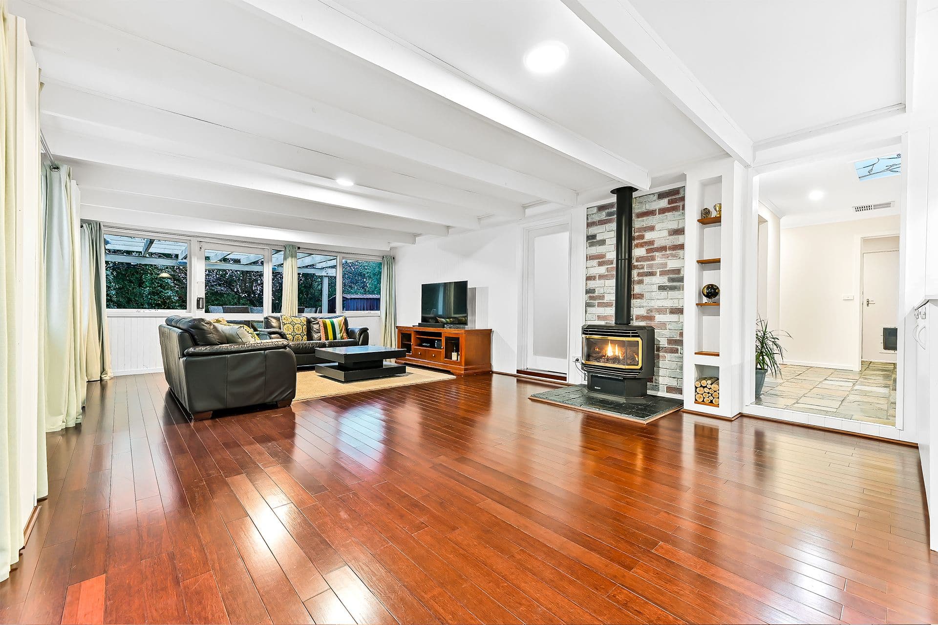 6 Marykirk Drive, Wheelers Hill VIC 3150, Wheelers Hill - Thumbnail 5