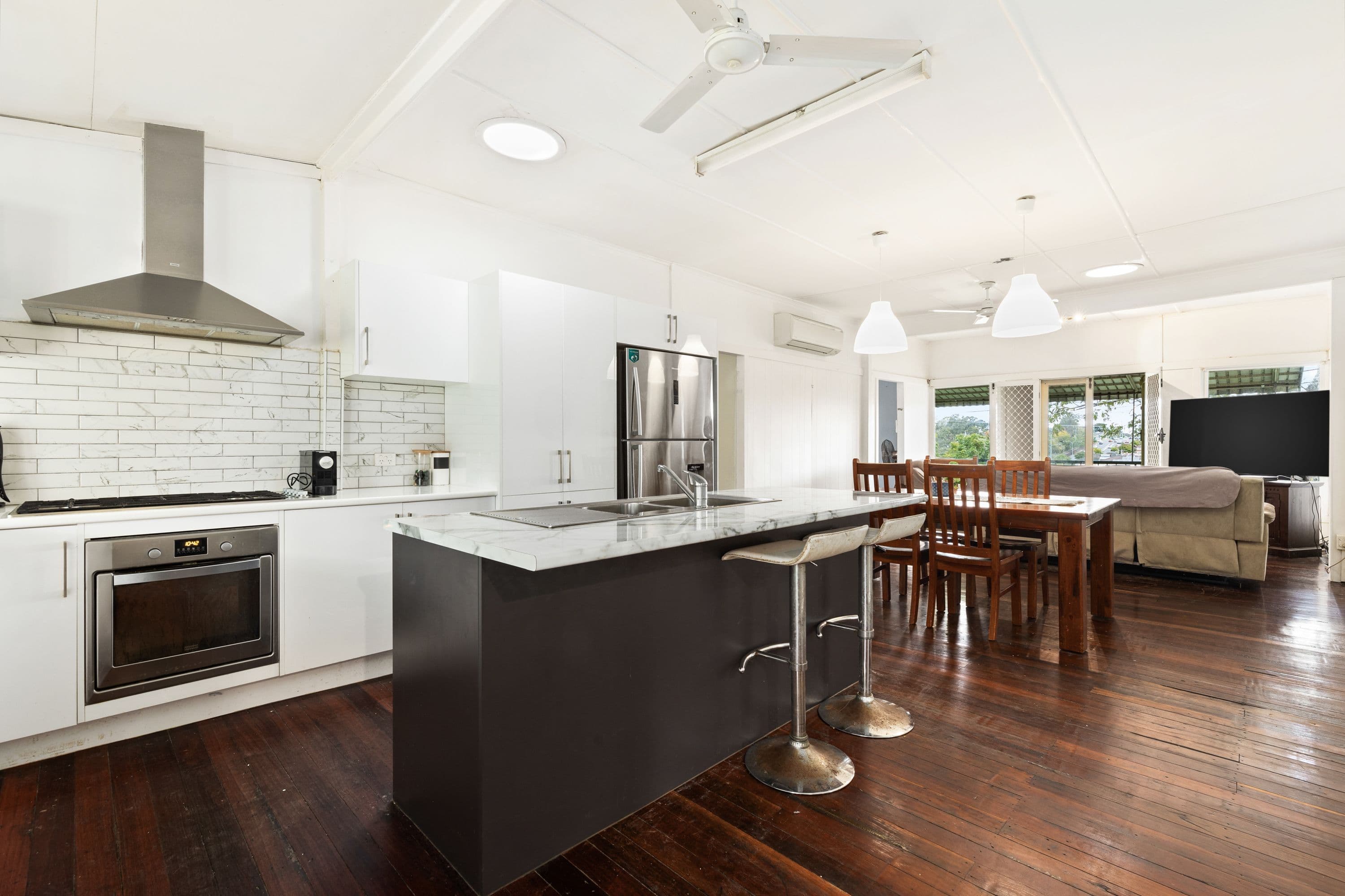 457 Robinson Road, Aspley QLD 4034, Aspley - Thumbnail 2