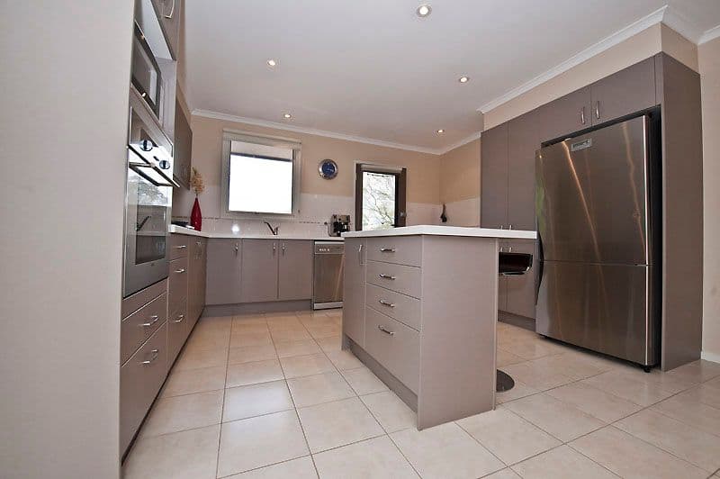15 Shenton Crescent, STIRLING ACT 2611, Stirling - Thumbnail 6