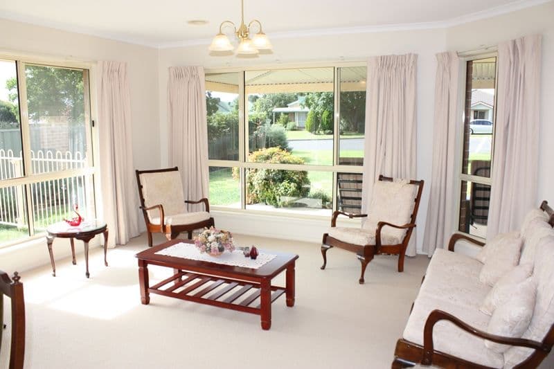 9 Andyanna Crescent, COROWA NSW 2646, Corowa - Thumbnail 4