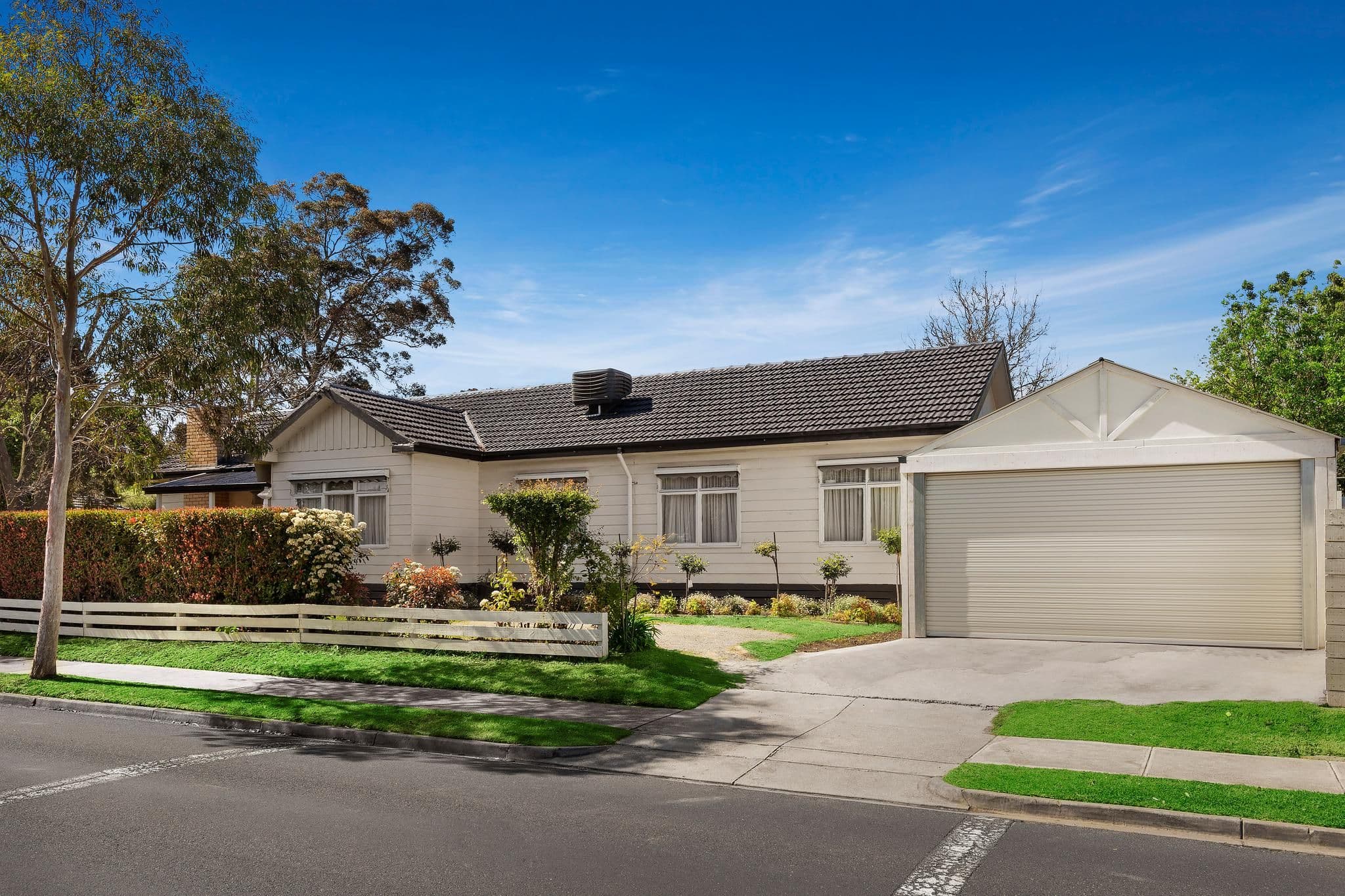 23 Sinclair Crescent, Macleod VIC 3085, Macleod - Thumbnail 3