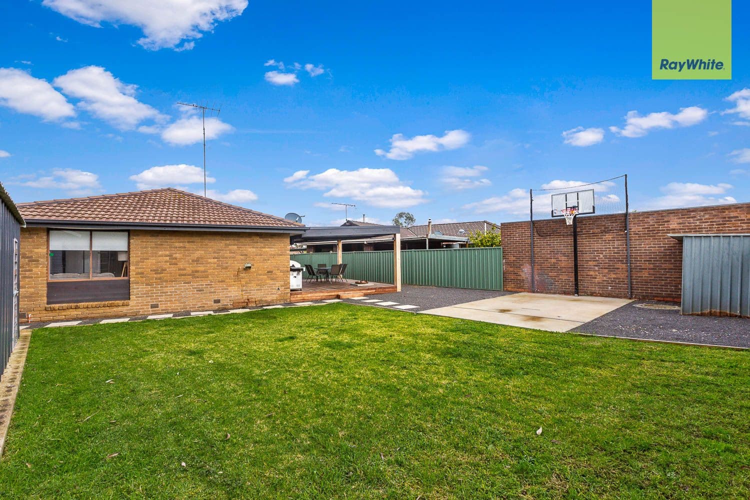 15 Witney Court, Darley VIC 3340, Darley - Thumbnail 2