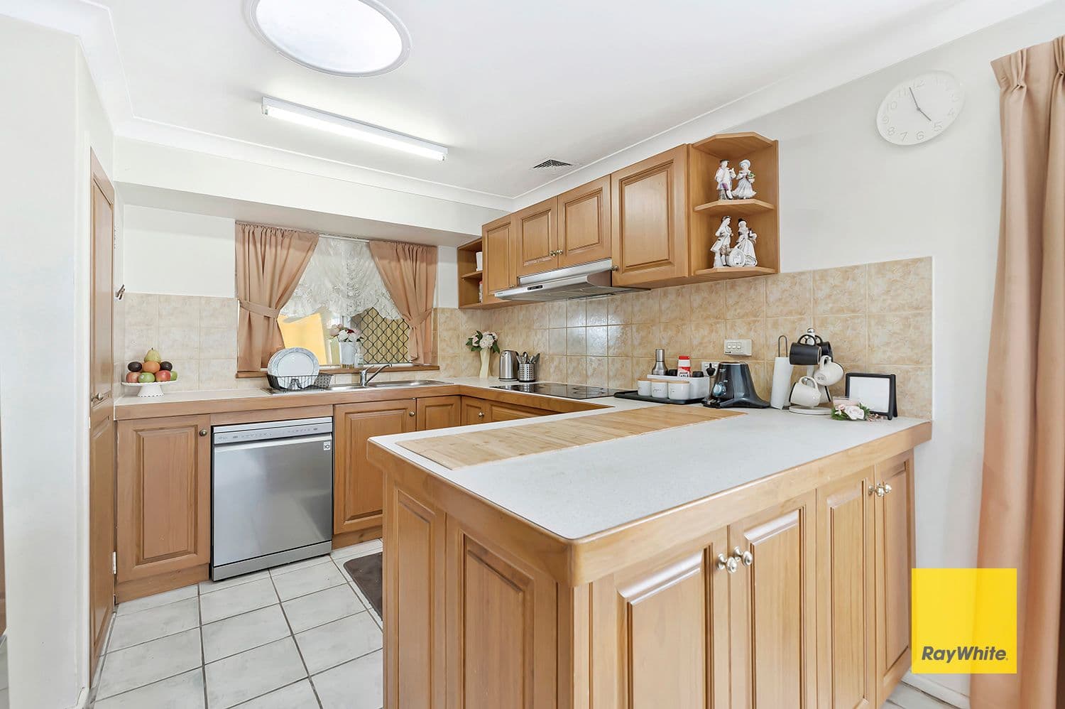 30 Gunnamatta Place, Kelmscott WA 6111, Kelmscott - Thumbnail 4