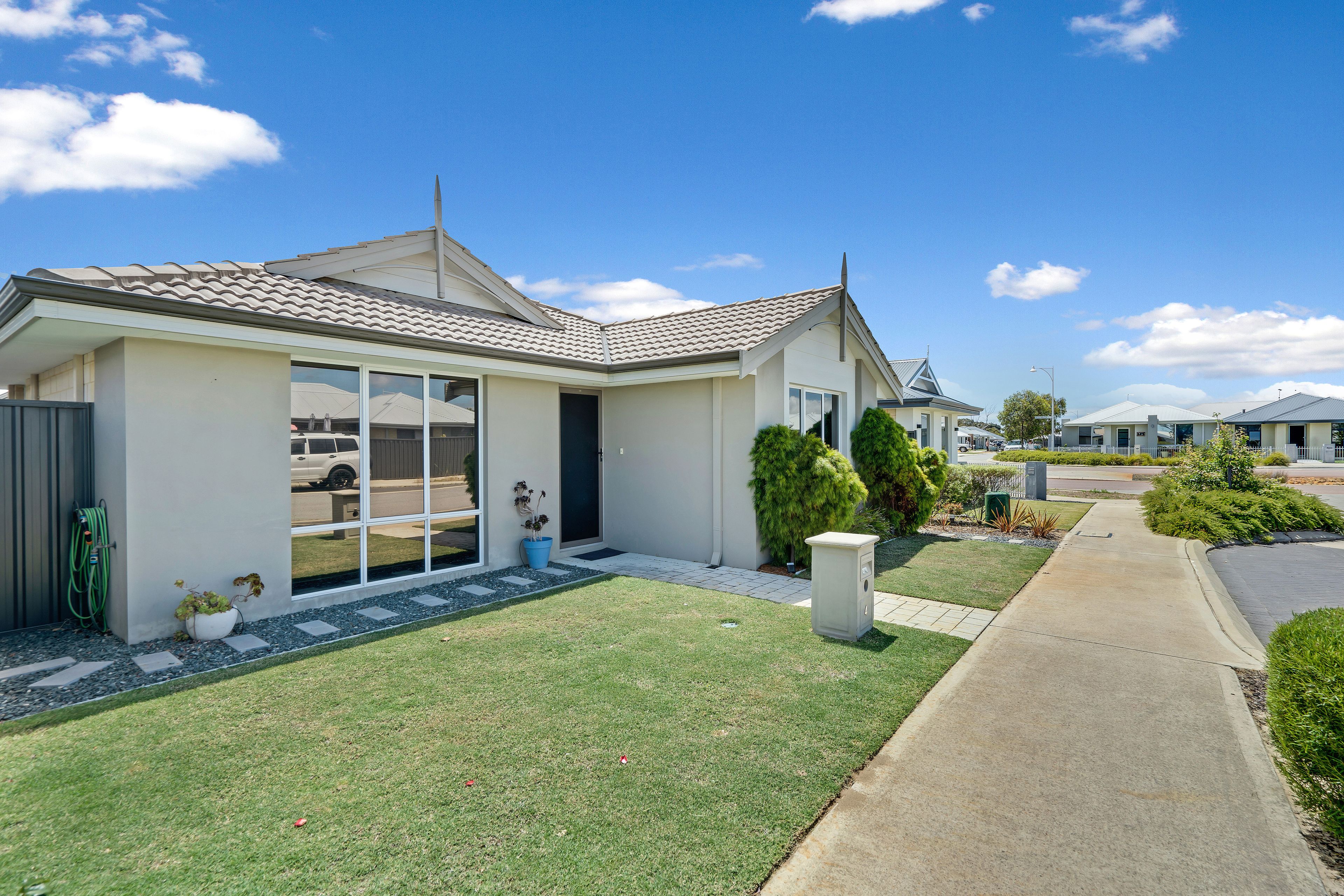 4 Whistler Drive, Erskine WA 6210, Erskine - Thumbnail 2