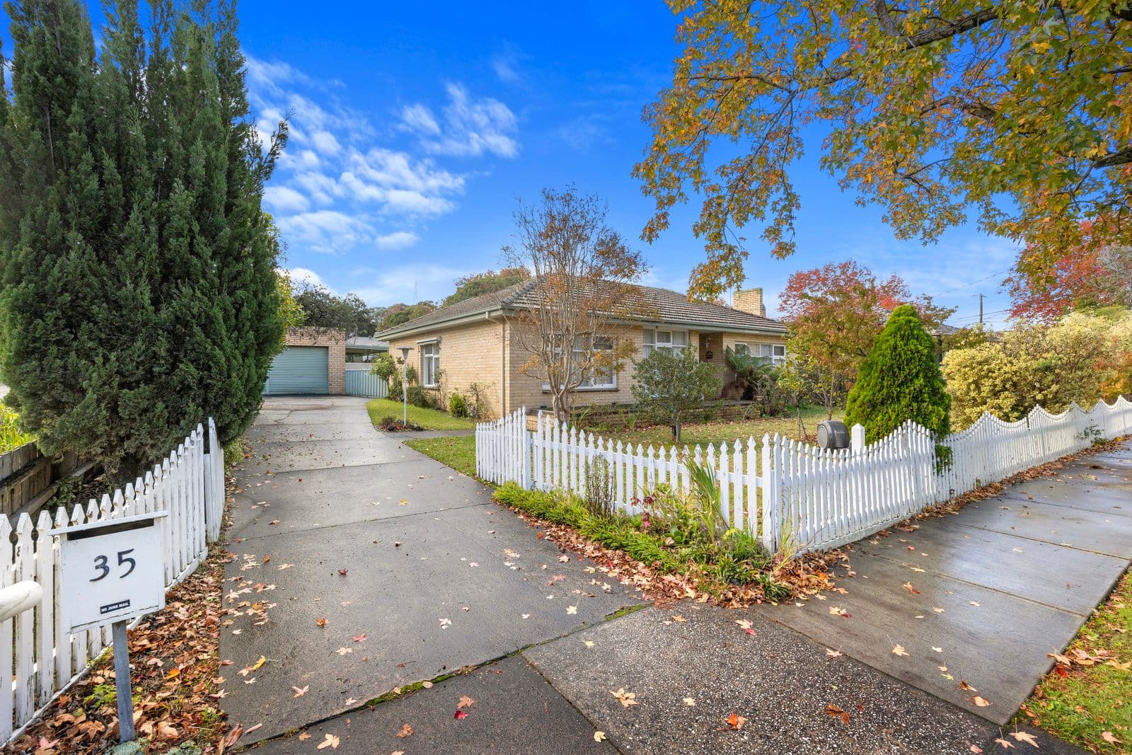 35 Carween Avenue, Mitcham VIC 3132, Mitcham - Thumbnail 2