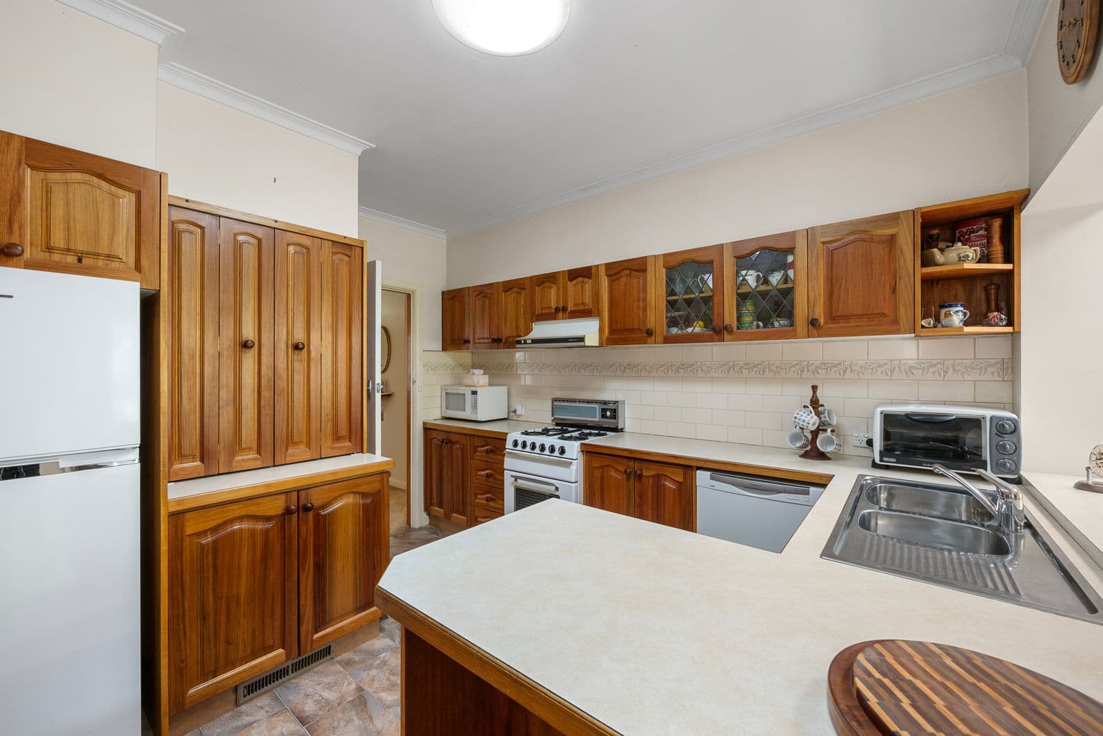 35 Carween Avenue, Mitcham VIC 3132, Mitcham - Thumbnail 6