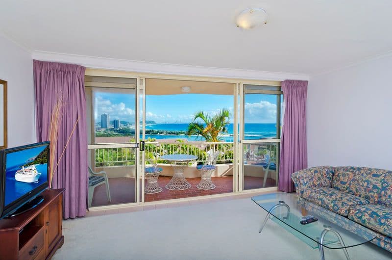 38 Duringan Street, CURRUMBIN QLD 4223, Currumbin - Thumbnail 4