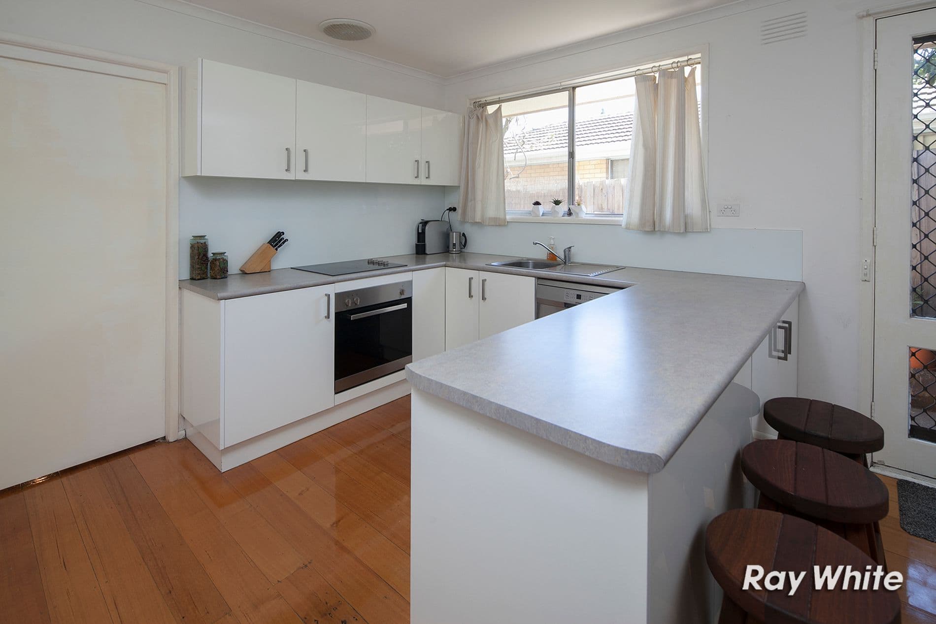 81 Karingal Drive, Frankston VIC 3199, Frankston - Thumbnail 4