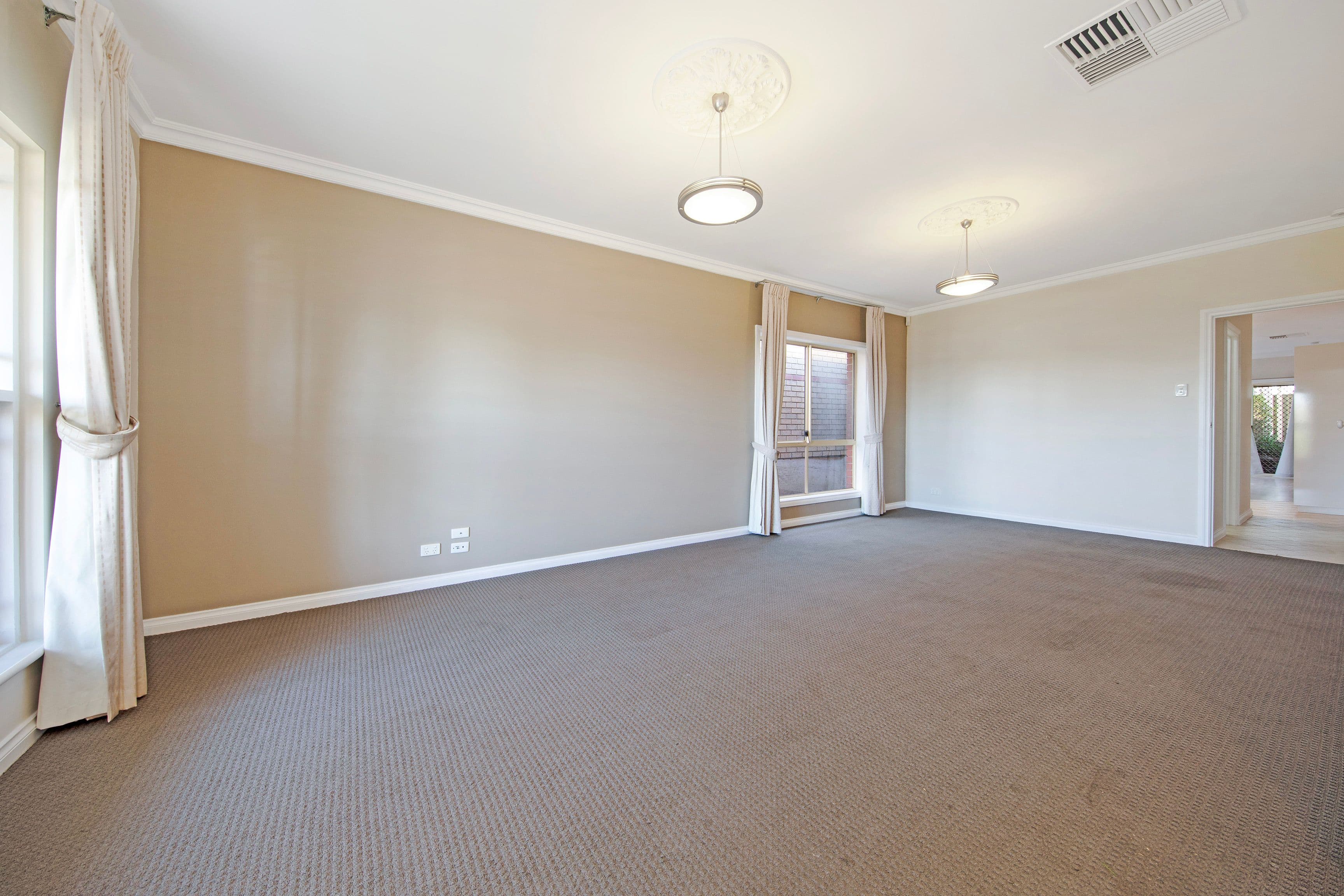 15 Gray Court, Greenwith SA 5125, Greenwith - Thumbnail 2