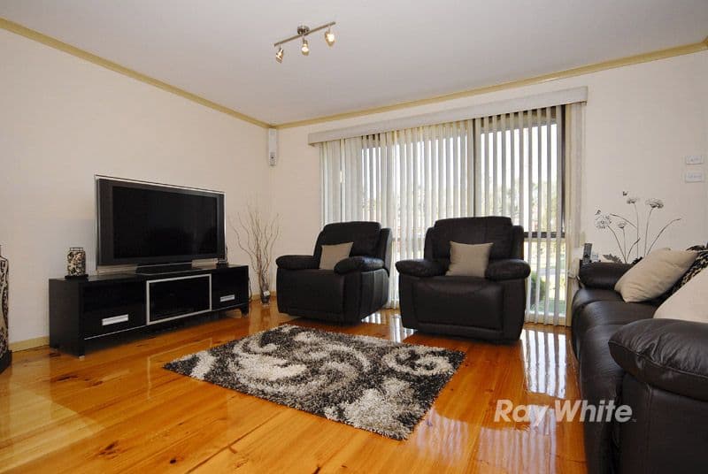 11 Armiston Grove, WANTIRNA SOUTH VIC 3152, Wantirna South - Thumbnail 3