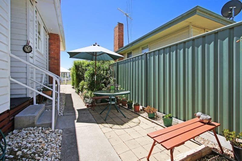 5 Dunlop Street, Yarrawonga VIC 3730, Yarrawonga - Thumbnail 3