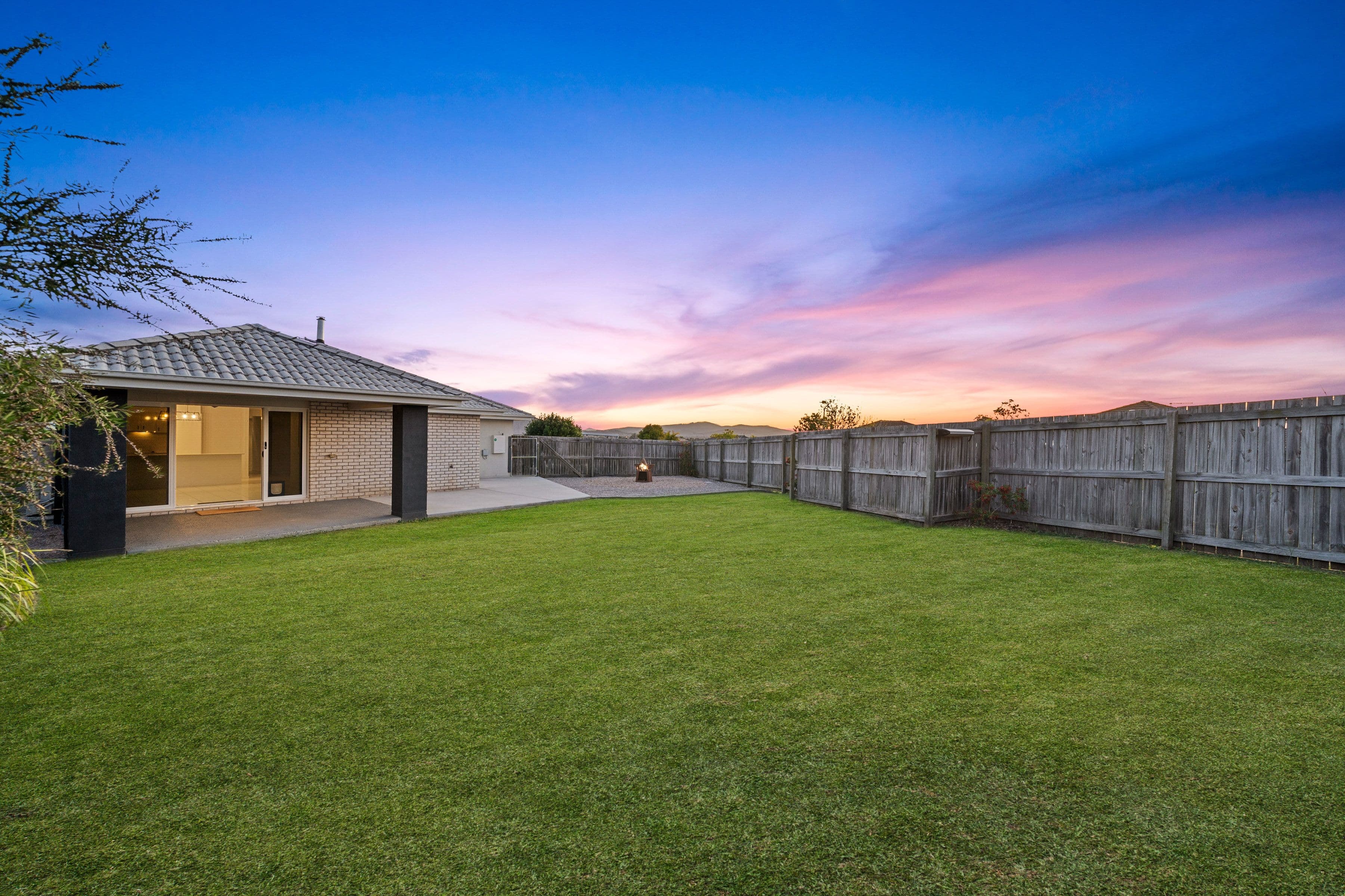 5 Joanne Court, Gleneagle QLD 4285, Gleneagle - Thumbnail 3