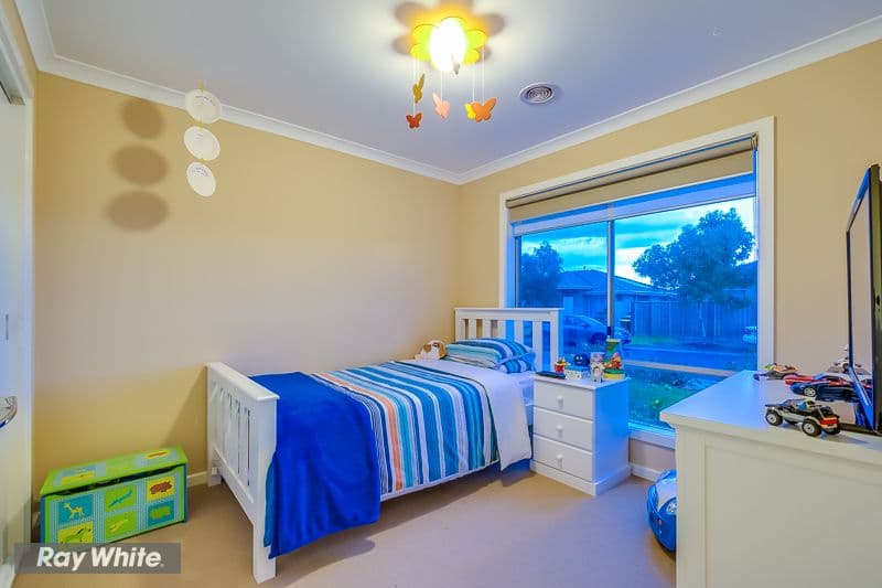 22 Tyler Crescent, Tarneit VIC 3029, Tarneit - Thumbnail 4