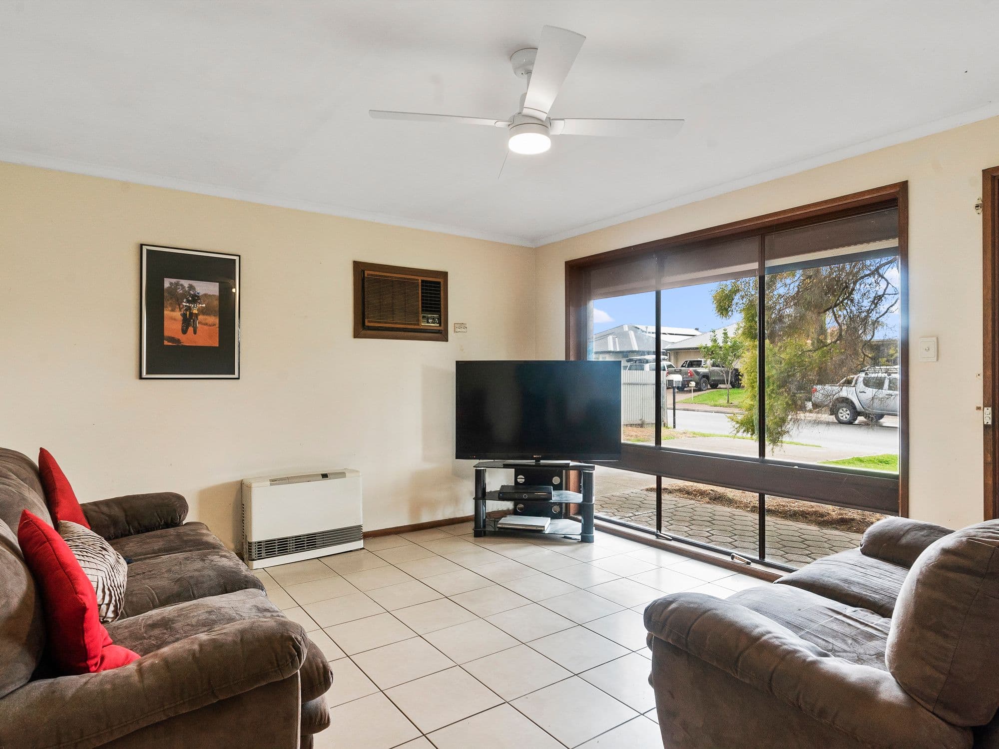 49 Marston Drive, Morphett Vale SA 5162, Morphett Vale - Thumbnail 3