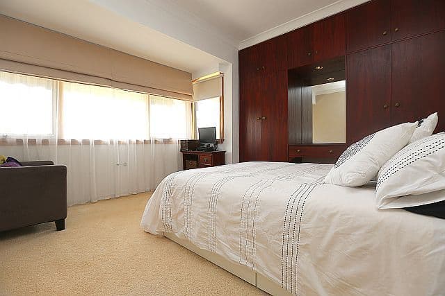 48 Lincoln Road, GEORGES HALL NSW 2198, Georges Hall - Thumbnail 5