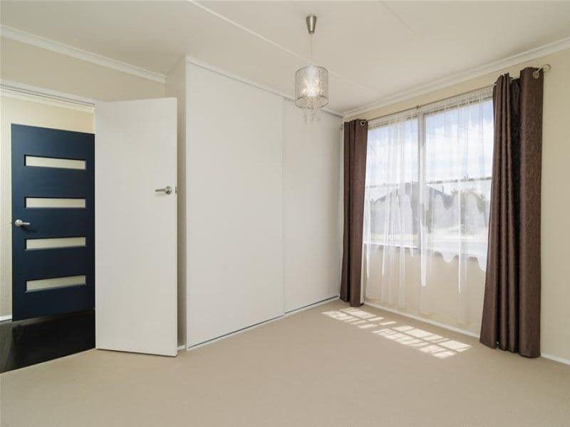 1 Vincent Crescent, Werribee VIC 3030, Werribee - Thumbnail 4