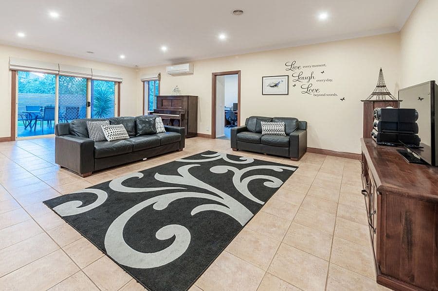 18 Peasholm Corner, Craigieburn VIC 3064, Craigieburn - Thumbnail 5