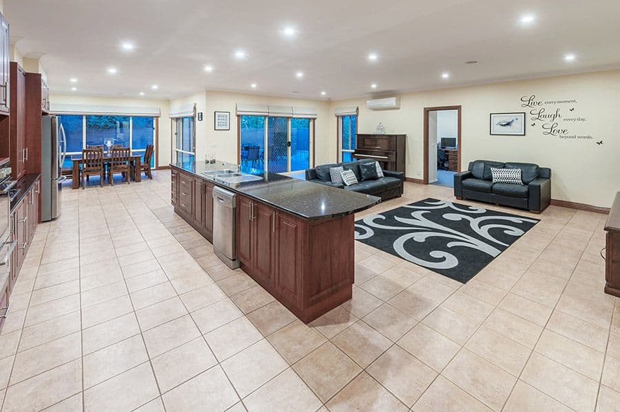 18 Peasholm Corner, Craigieburn VIC 3064, Craigieburn - Thumbnail 8