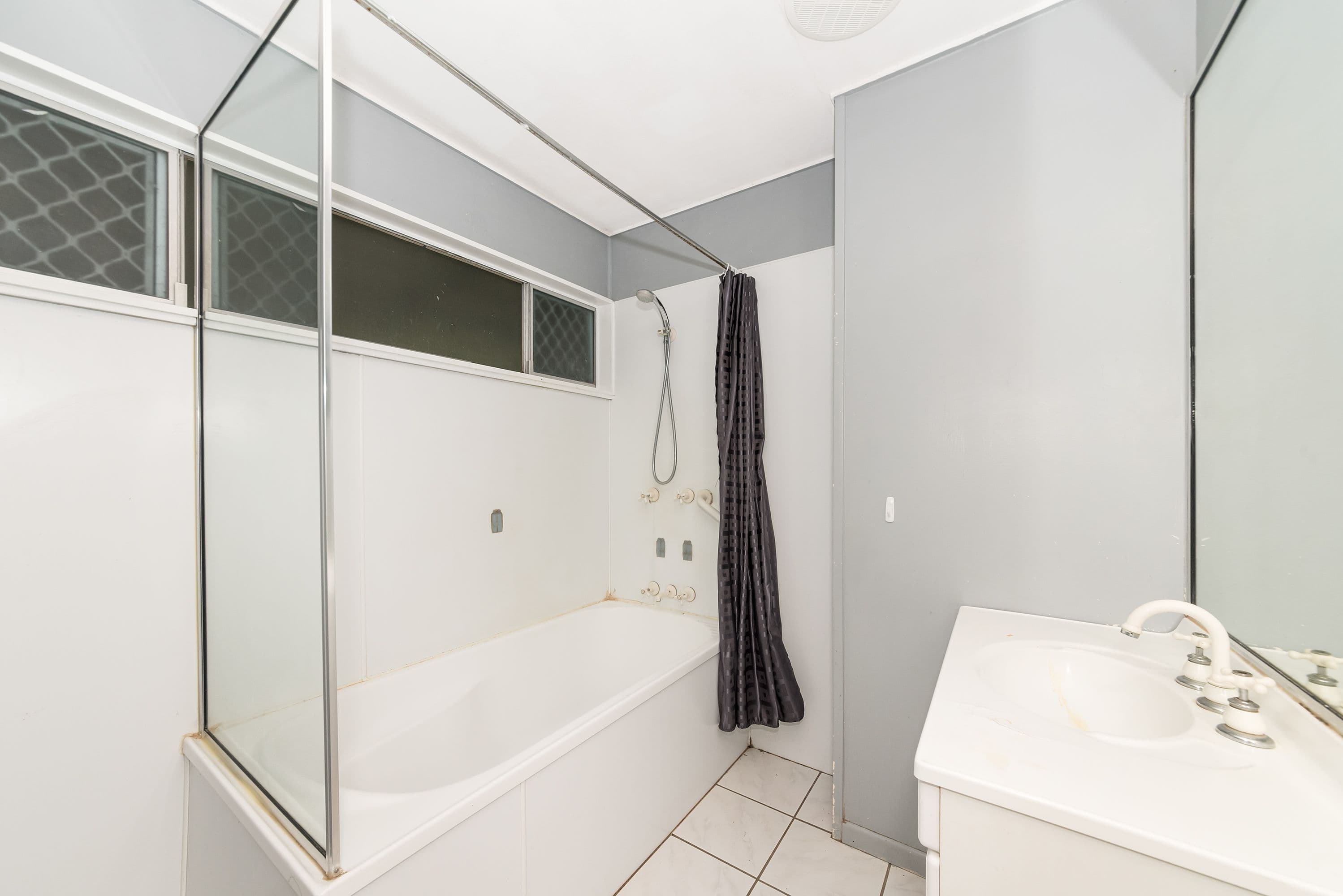 6 Cecelia Court, Kelso QLD 4815, Kelso - Thumbnail 7