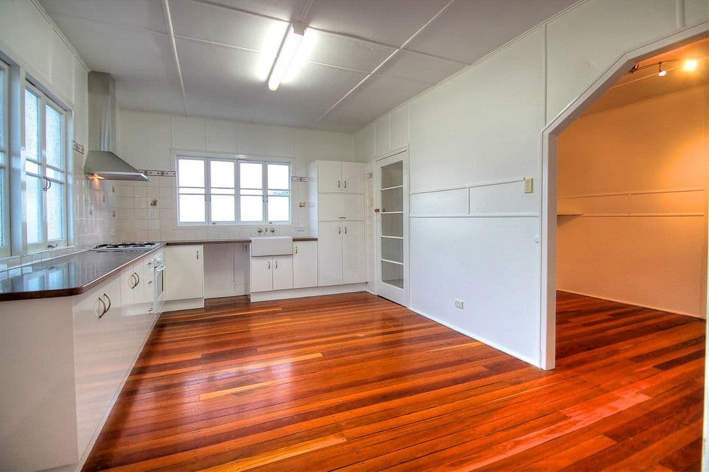 19 Hill Street, North Ipswich QLD 4305, North Ipswich - Thumbnail 2