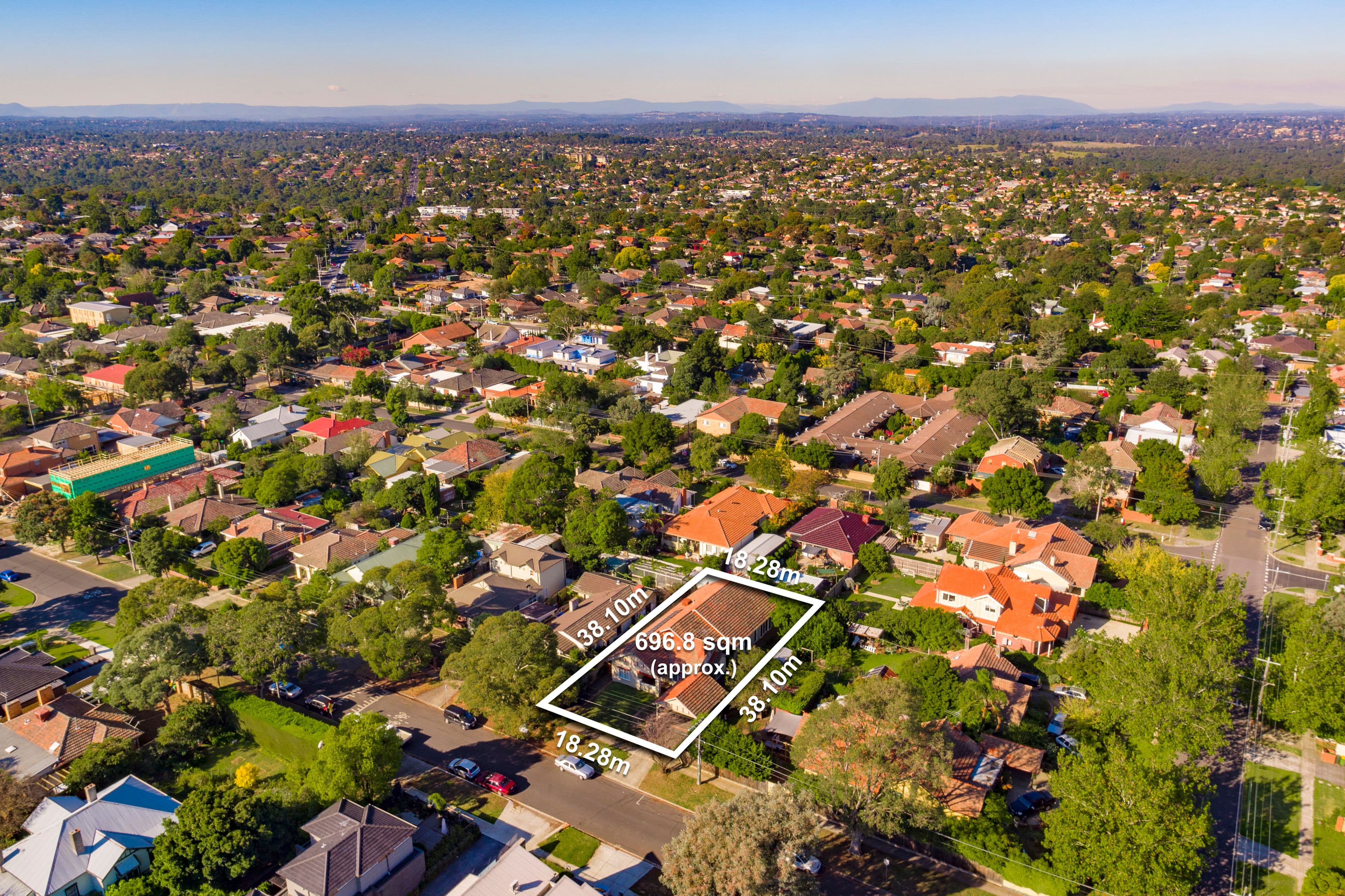 50 Dresden Street, Heidelberg Heights VIC 3081, Heidelberg Heights - Thumbnail 3