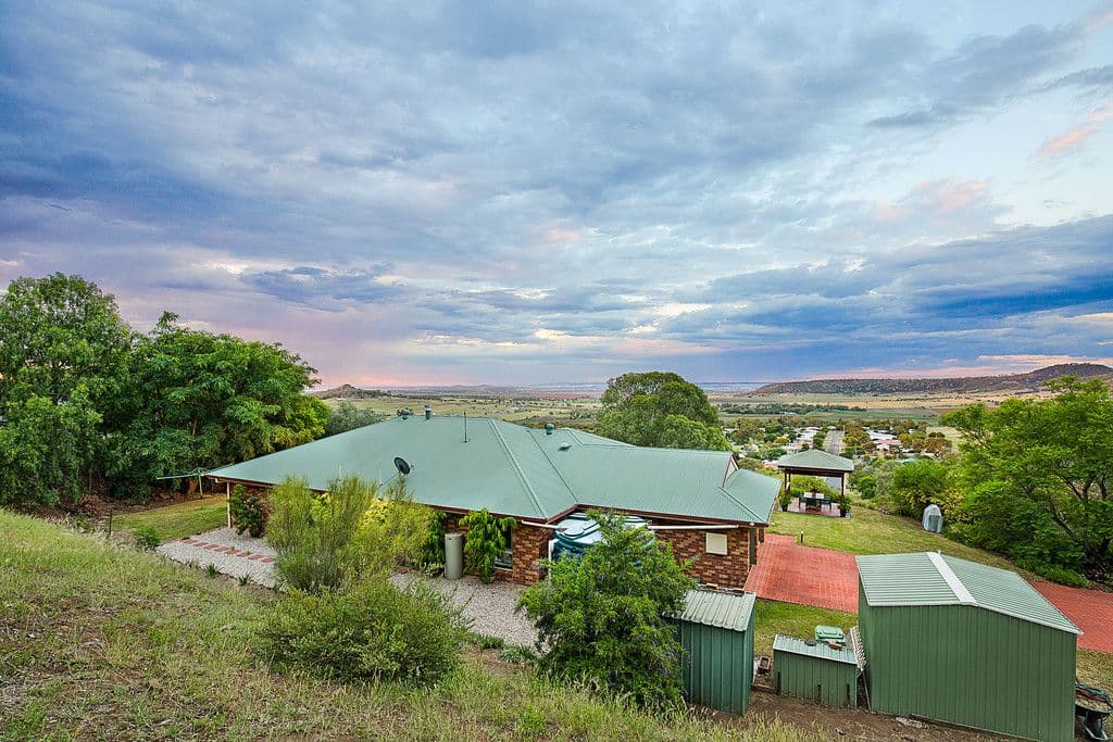 17 Darel Street, Kingsthorpe QLD 4400, Kingsthorpe - Thumbnail 2