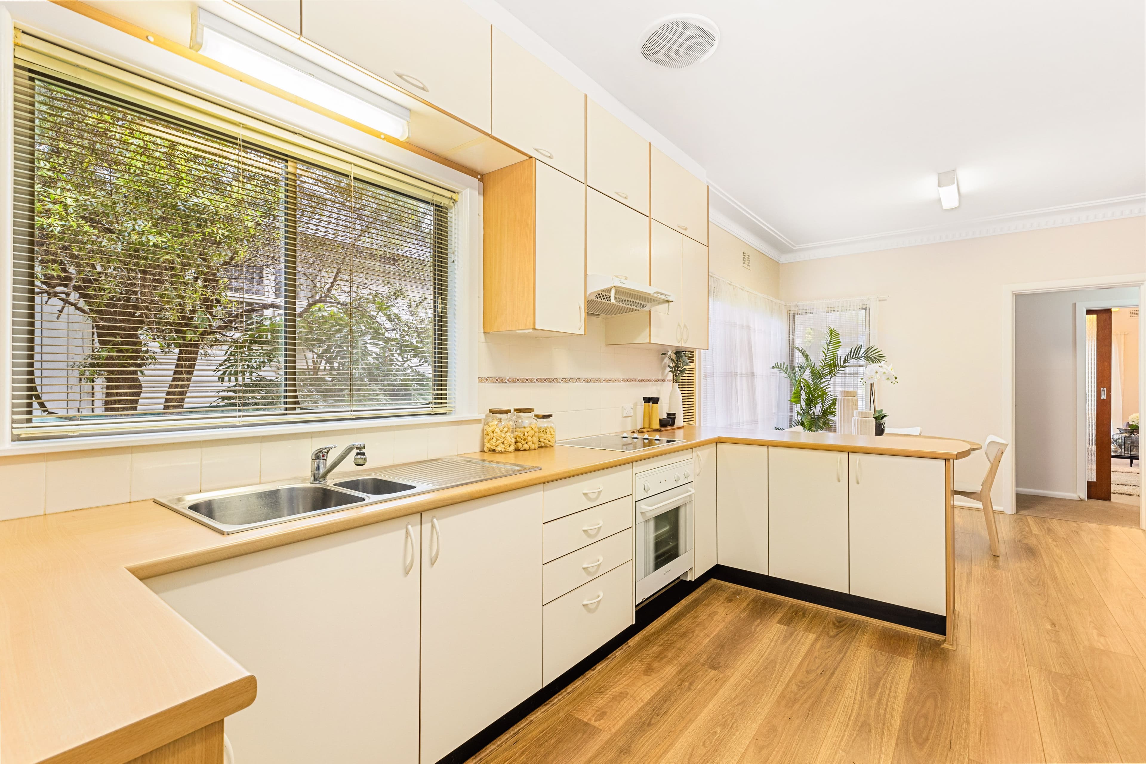 8 Barrawinga Street, Telopea NSW 2117, Telopea - Thumbnail 6