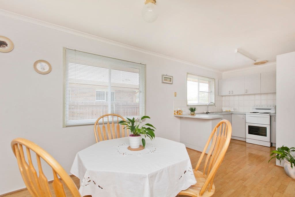 10 Musgrave Street, WELLINGTON POINT QLD 4160, Wellington Point - Thumbnail 3